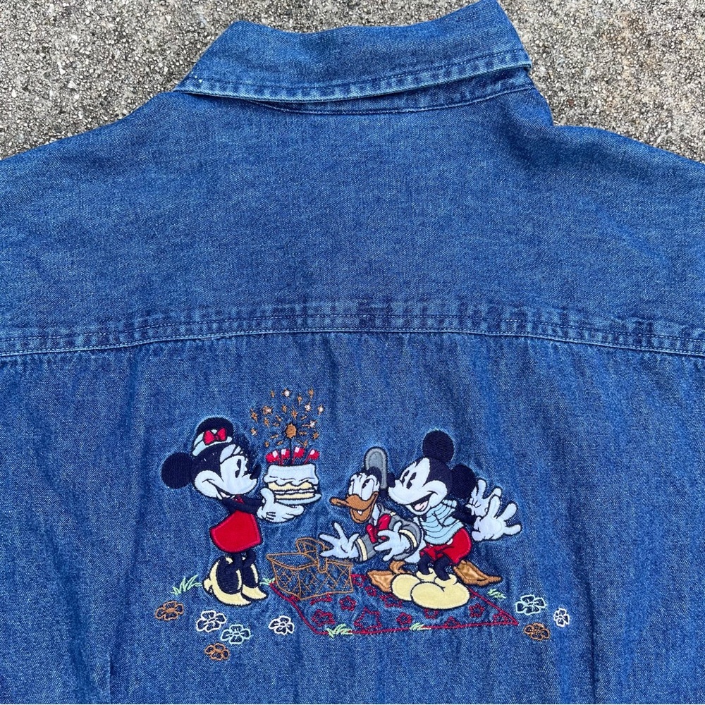 Disney 4th July denim embroidered VTG women’s medium top